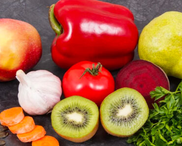 Foods that lower Uric Acid levels