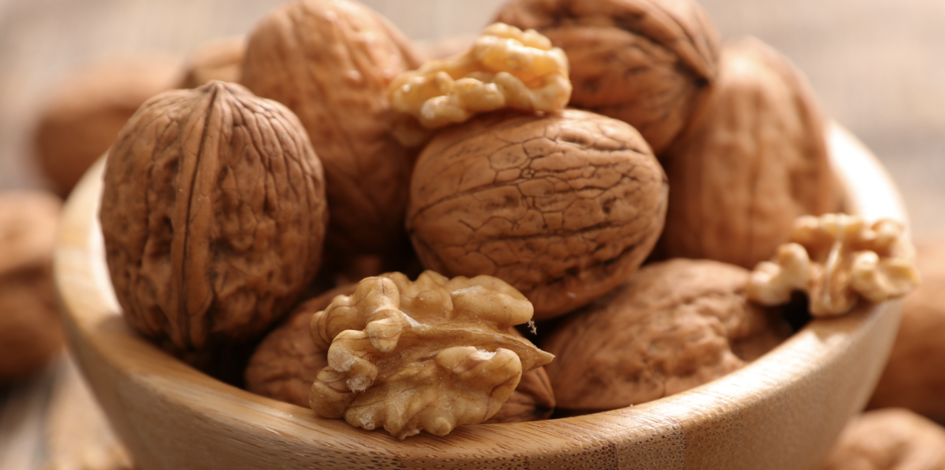7 Proven Health Benefits of Walnuts